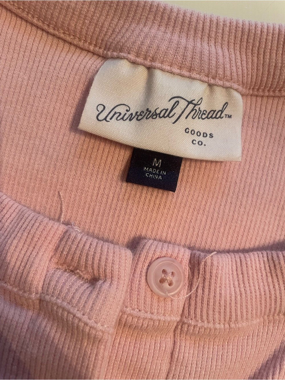 Universal Thread Pink Ribbed Button Front Tee Size - Picture 2 of 2